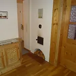 Haus Sonnegg 피버브룬